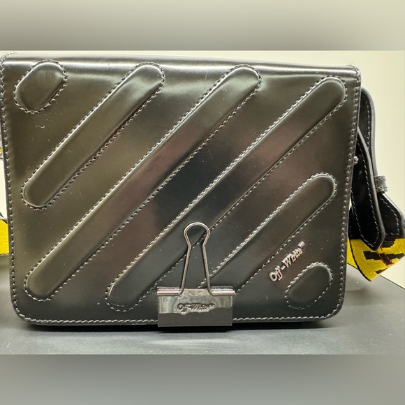 OFF - WHITE purse - Picture 4 of 5